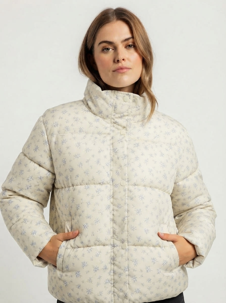 Amara — Soft Floral Puffer Jacket