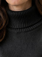 Belvane — Fleece-Lined Turtleneck Jumper with Free Matching Lined Beanie and Gloves