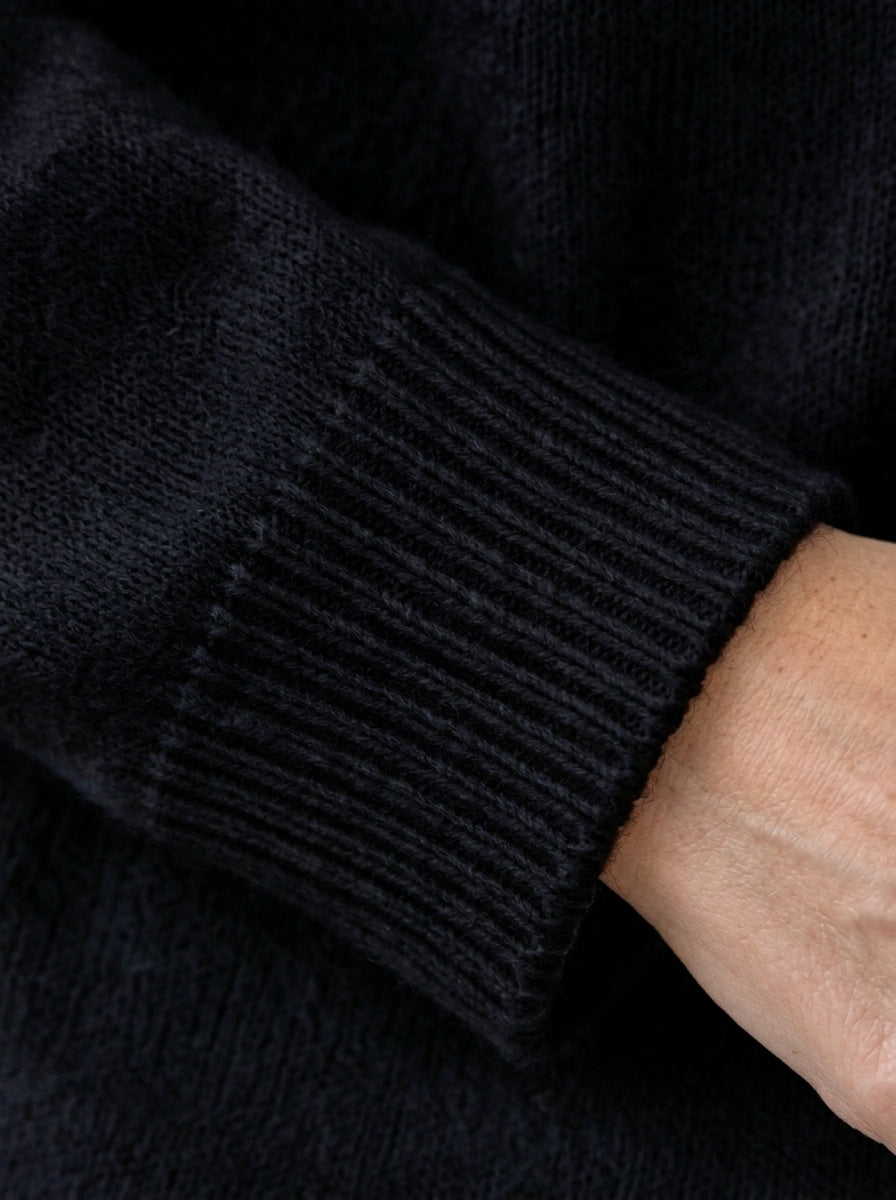 Belvane — Fleece-Lined Turtleneck Jumper with Free Matching Lined Beanie and Gloves