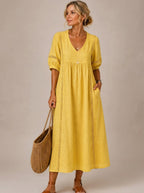 JACQUELINE | CASUAL, LOOSE-FITTING MIDI DRESS WITH A PLAIN V-NECK