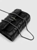 Sophie — Elegant Chain Crossbody Bag