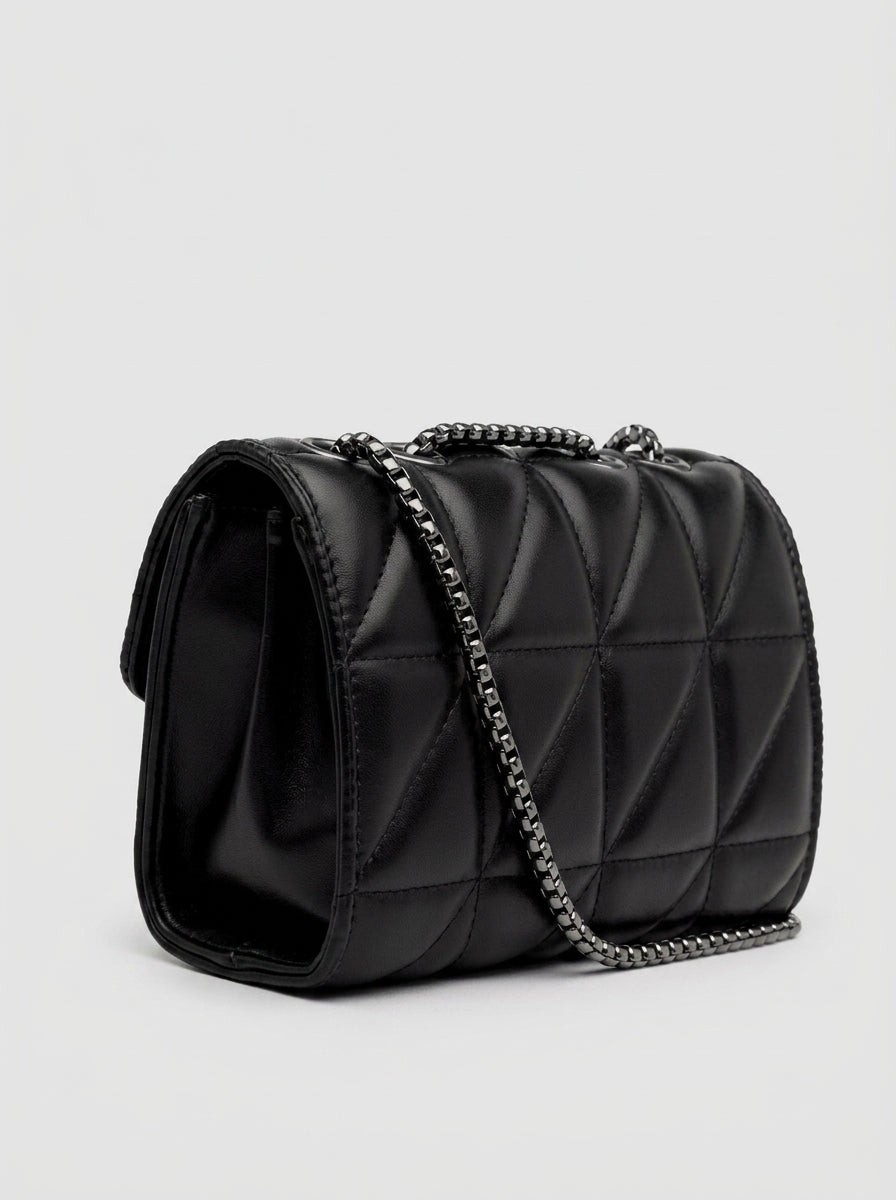 Sophie — Elegant Chain Crossbody Bag